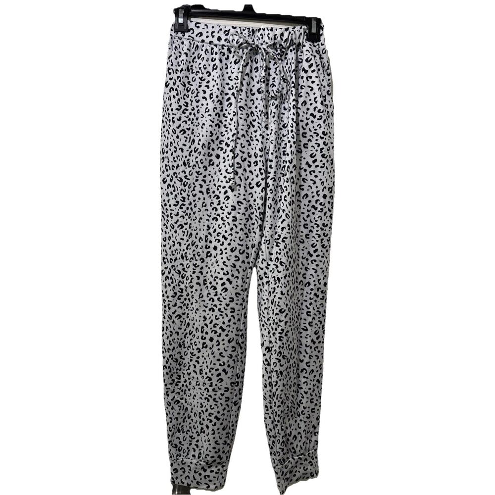 Cheetah Print Joggers Lounge Pants Drawstring Pockets White Black Size Medium